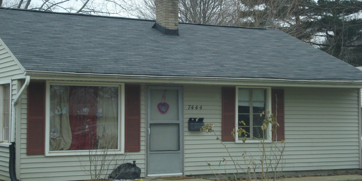 Building Photo - 7444 Glenwood Ave