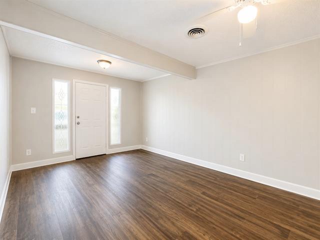 Foto del edificio - 5301 Mansel Ln