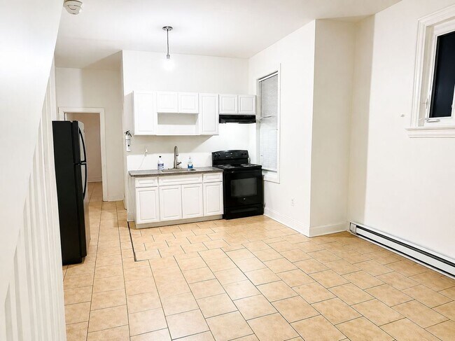Foto del edificio - 1613 N Allison St