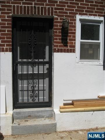 Building Photo - 249 Knickerbocker Rd