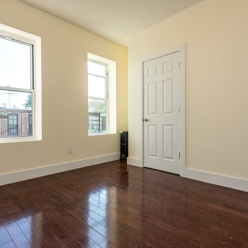 Foto del edificio - 1050 Lafayette Ave