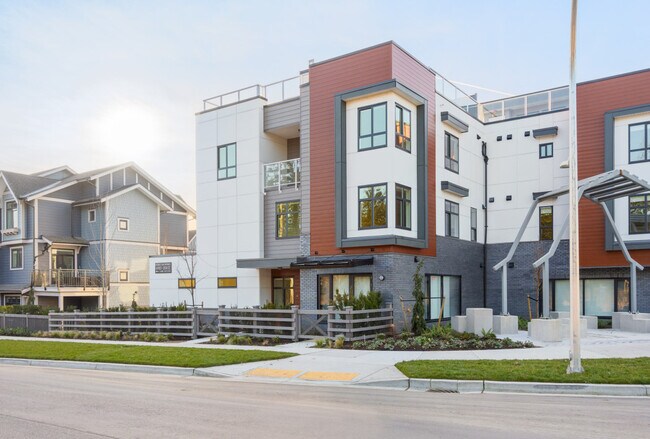 Photo du bâtiment - 6983 204 Street-SI ID1438324P