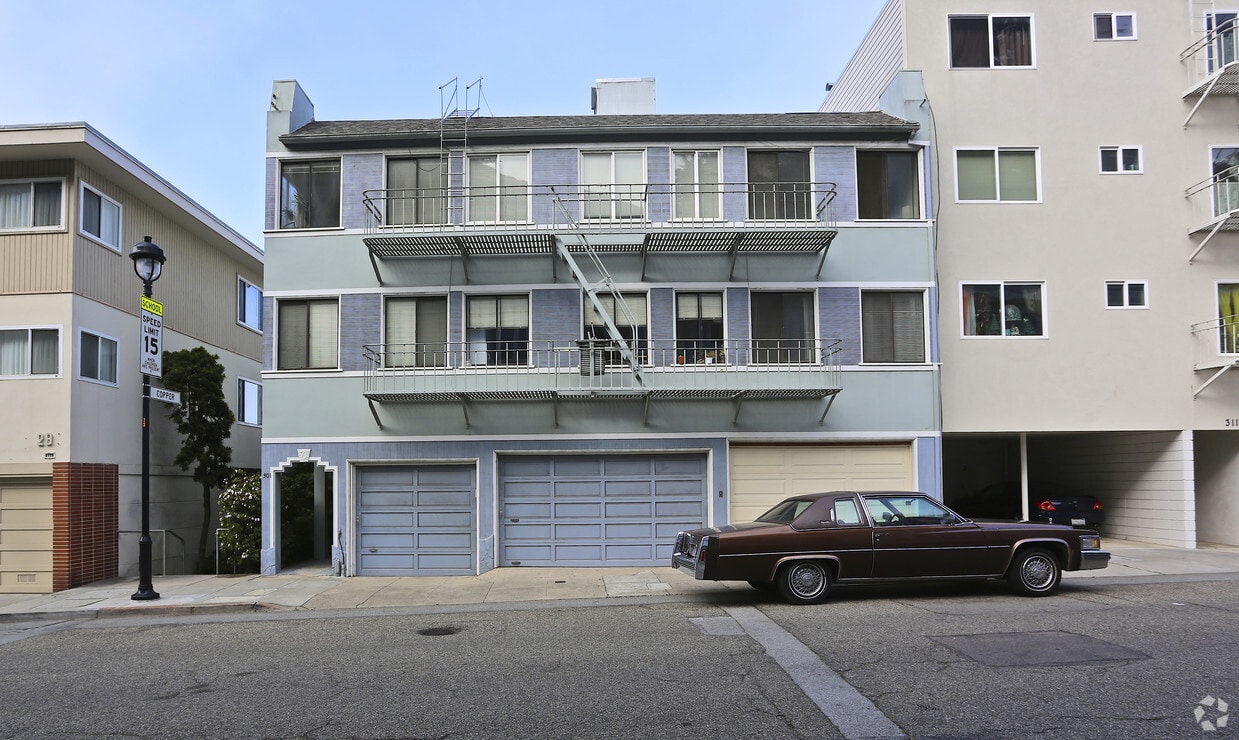 Building Photo - 301 Graystone Ter