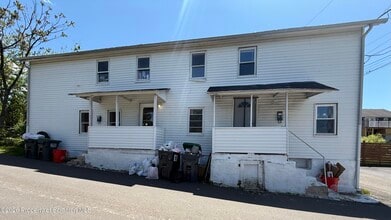 Building Photo - 36 Gaughan St