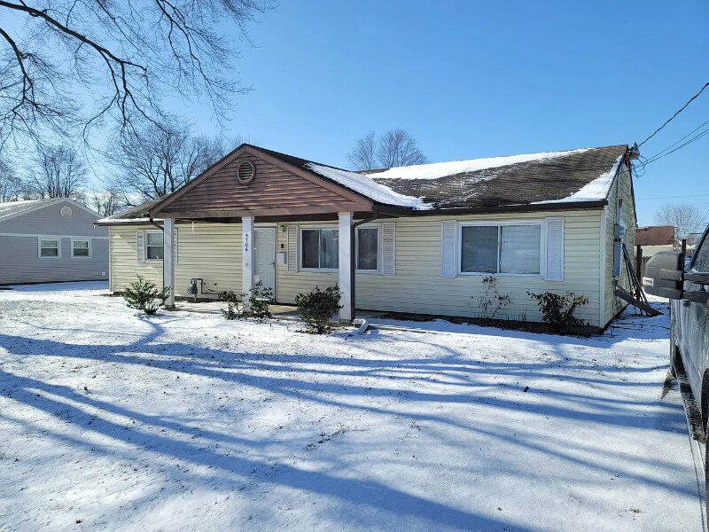 Foto principal - 9706 El Prado St