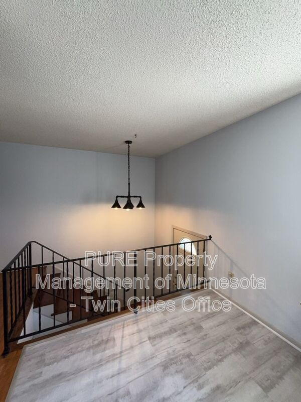 Foto del edificio - 12186 Drake St NW