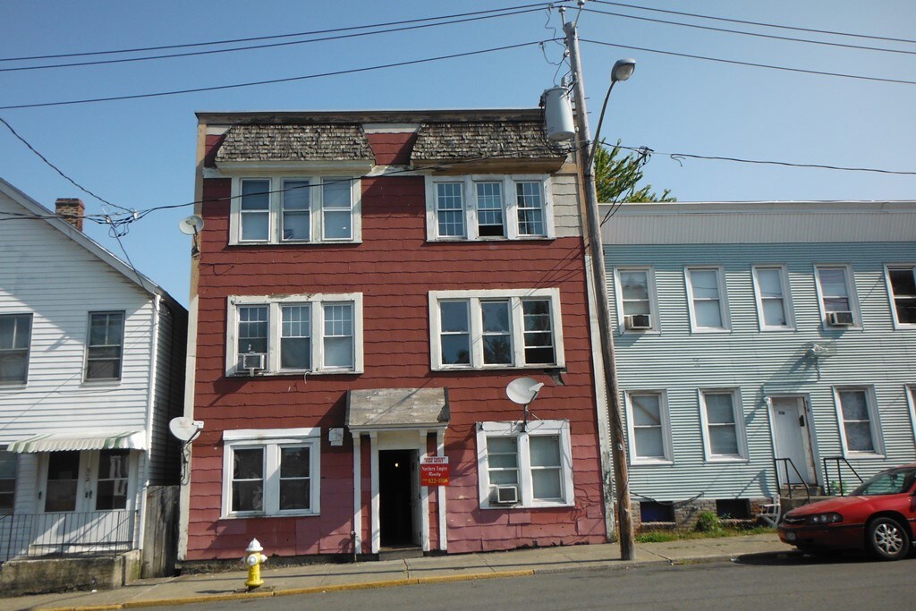 Building Photo - 514 State St