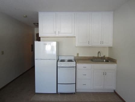 Building Photo - Hanley Place Apartments