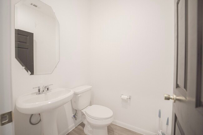 Foto del edificio - 10622 Cashew Run Ln