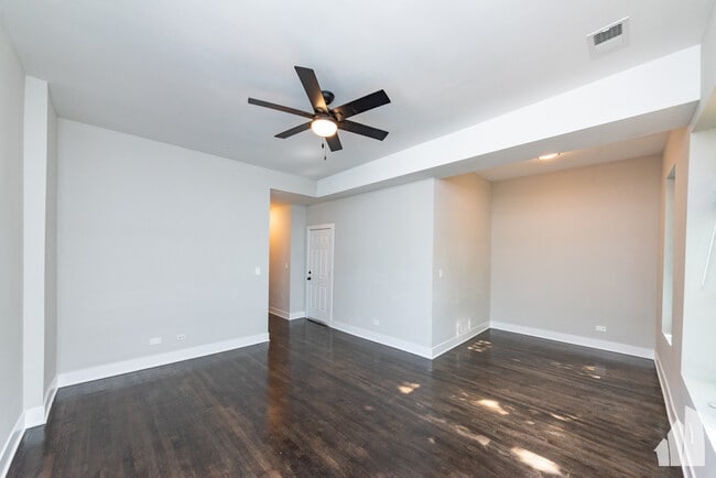 Foto del edificio - 2658 W Cortez St