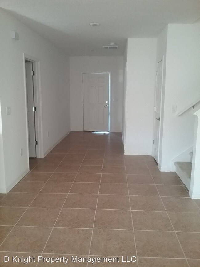 Building Photo - 5 br, 3.5 bath House - 565 Ogelthorpe Dr.