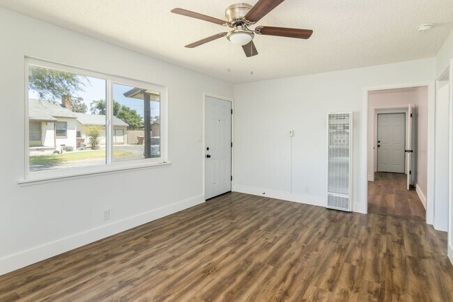 Foto del edificio - 2936-2966 Sherwin Ave