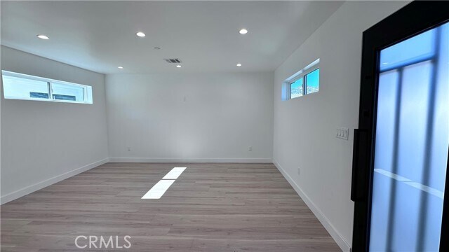 Foto del edificio - 2135 N Brighton St #101