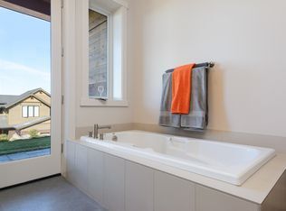 Foto principal - Beautiful custom Tripleknot townhome in Te...
