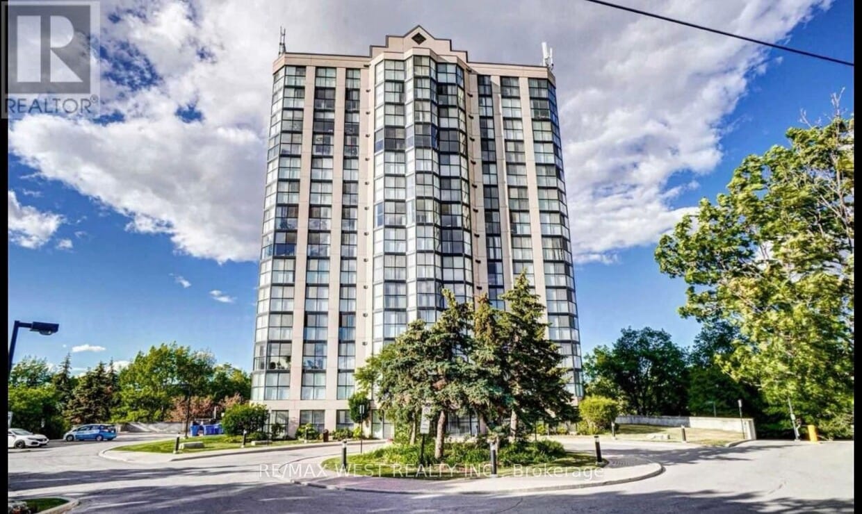 Photo principale - 600-600 Rexdale Blvd