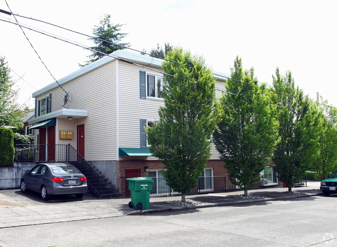 Building Photo - 7500 6th Ave NW