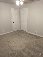 Building Photo - 438 N Stone Mountain Dr
