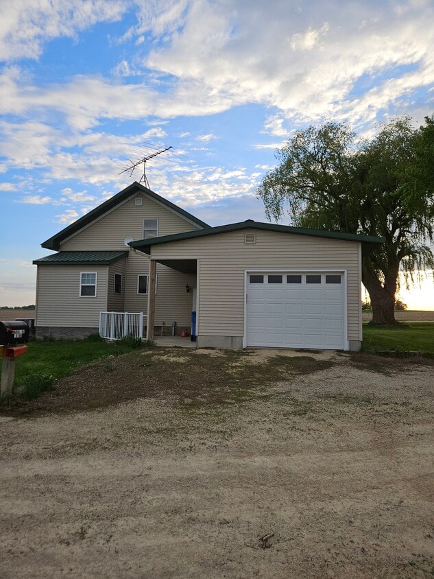 Primary Photo - 26106 Ferndale Rd