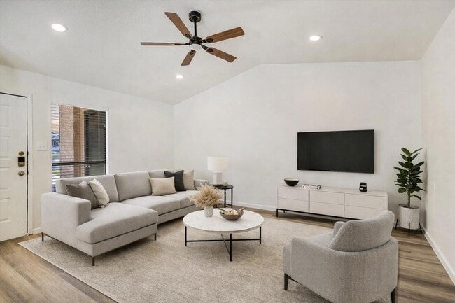 Foto del edificio - 1402 Waterloo Tr