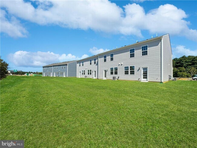 Foto del edificio - 1181 Martin Rd