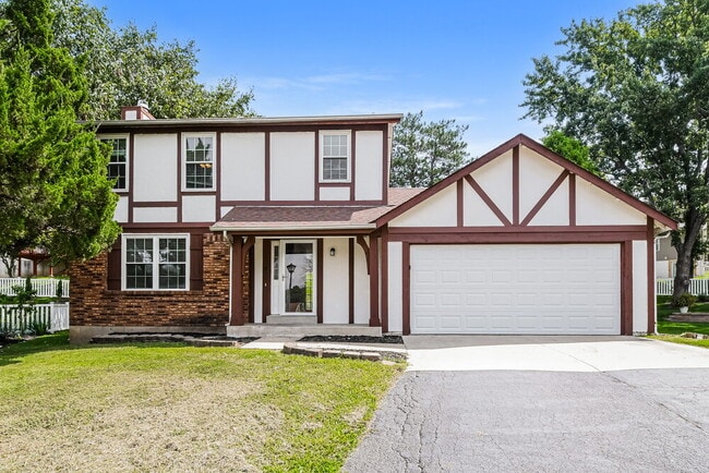 Building Photo - 17 Hollow Tree Ct