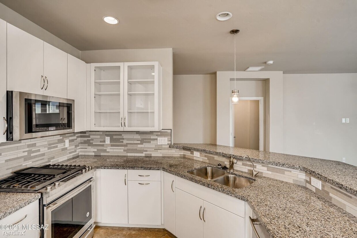 Foto del edificio - 3 br, 2 bath House - 7541 E Bookmark Pl