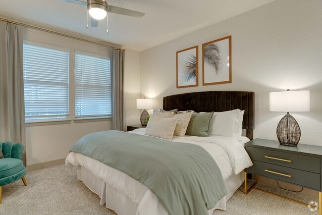 2BR, 2BA - 1,464SF - The Edison Daytona