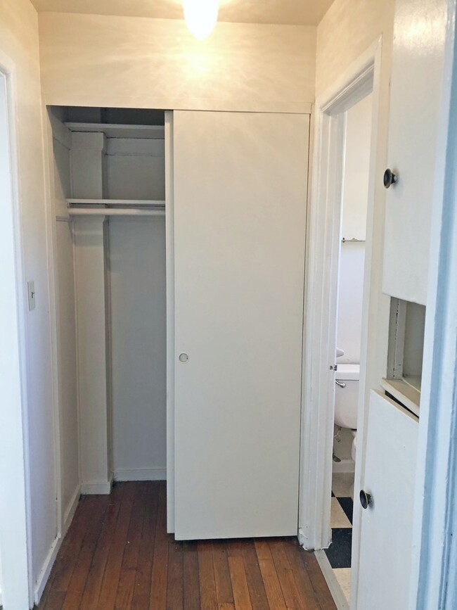 Interior Photo - Maple Court