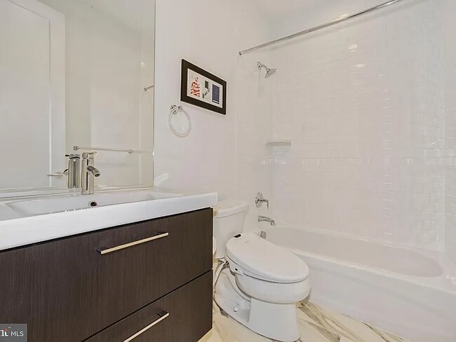 Foto del edificio - 1030 Perry St NE