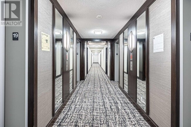 Building Photo - 238 Bonis Ave