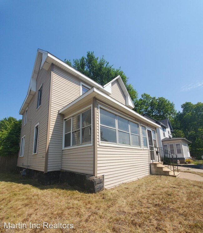 Foto del edificio - 3 br, 1 bath House - 1931 Franklin St