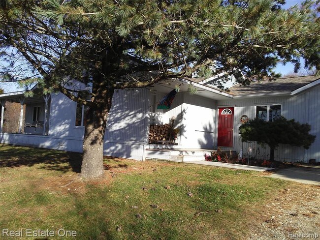 Building Photo - 4245 Rayco Dr