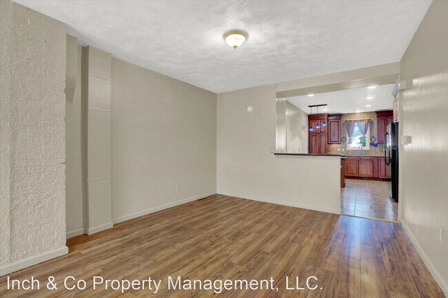 Foto del edificio - 5 br, 1.5 bath House - 37 E 10th Avenue