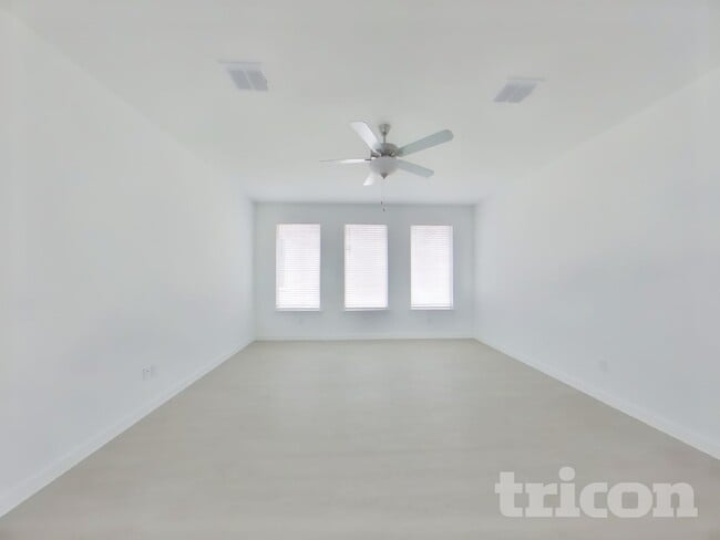 Building Photo - 10113 Regal Bnd Ln