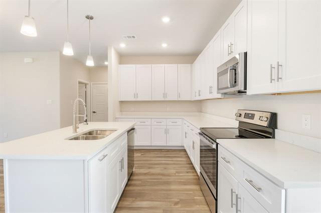 Foto del edificio - 2515 Austin Ct