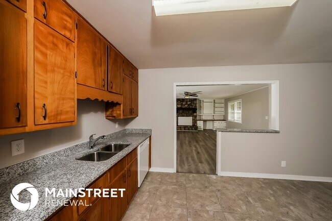Building Photo - 1145 Kawanda Ln