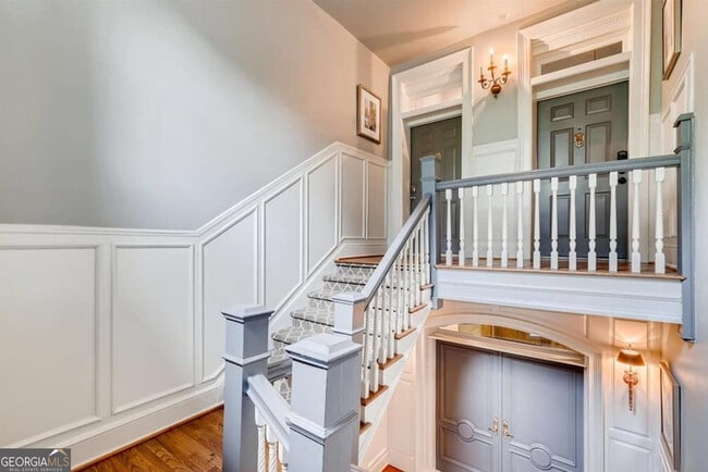 Building Photo - 1116 Piedmont Ave NE