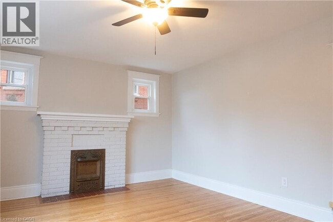 Building Photo - 229 Hess St S