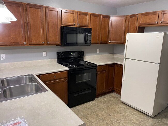 Foto del edificio - 2866 Waterbrook Way