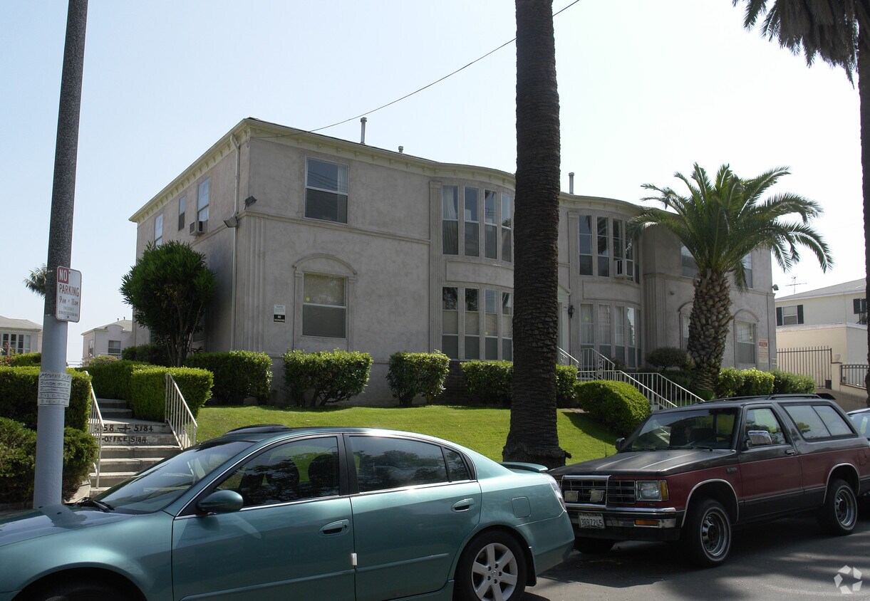 5134 Clinton Street - Clinton Apartments