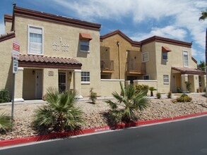 Building Photo - 2801 N Rainbow Blvd