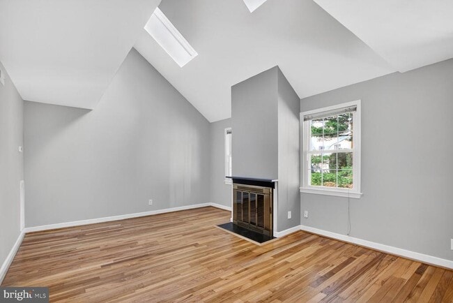 Building Photo - 8205 Grubb Rd