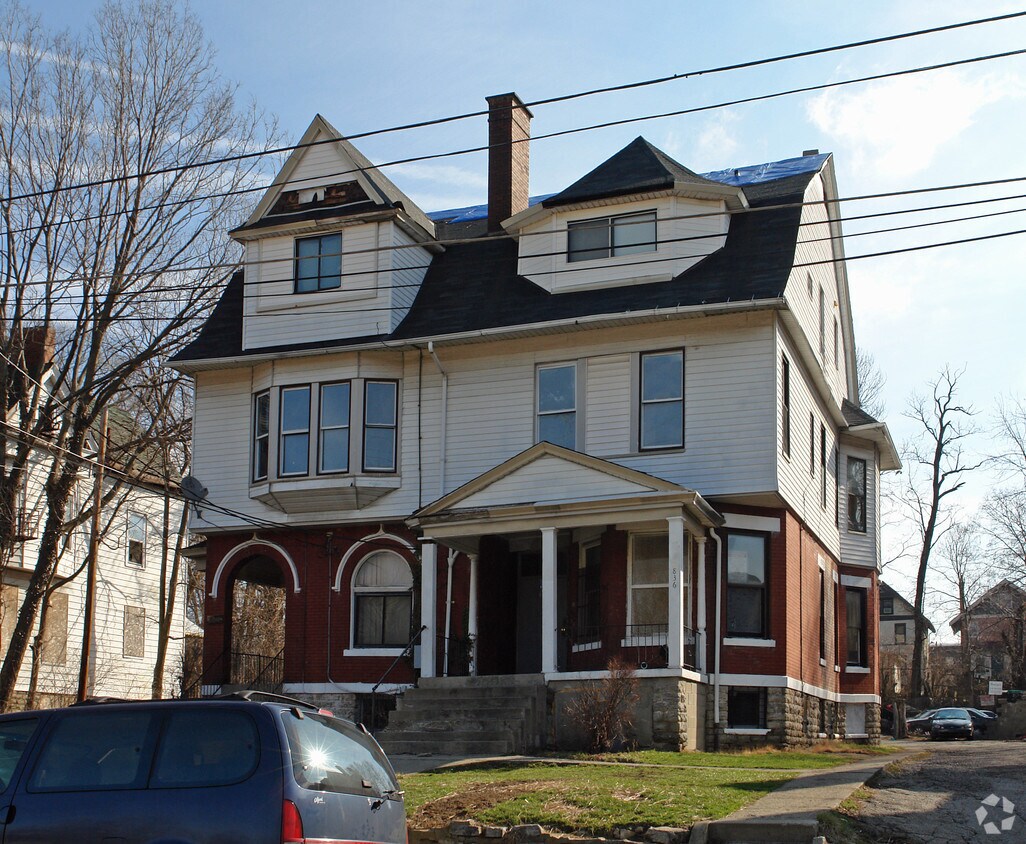 Primary Photo - 2836 Stanton Ave