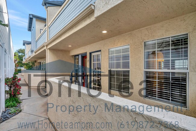 Building Photo - 2 BR/ 2 BA 1171 SQFT Coronado Townhome