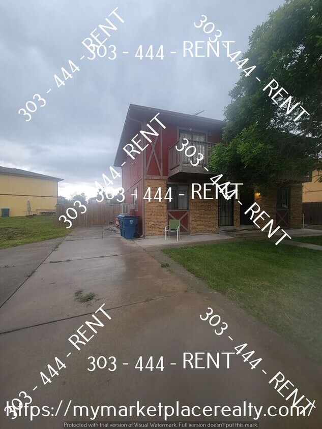 Primary Photo - Move In Special!!!! $250 off First Month's...