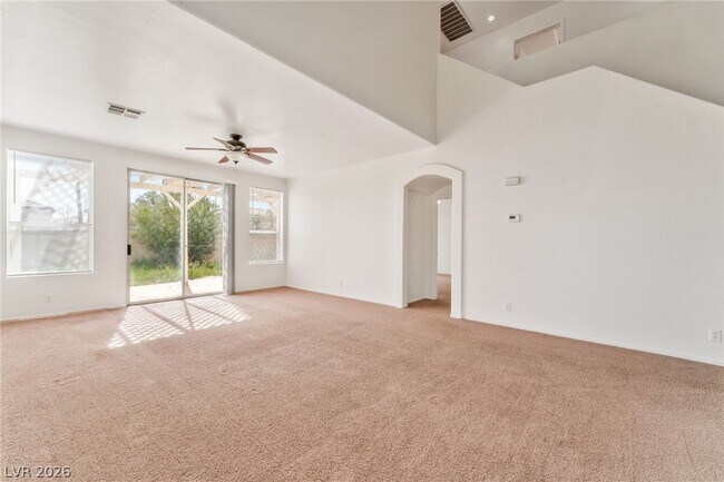 Foto del edificio - 8301 Alder Meadows Ave