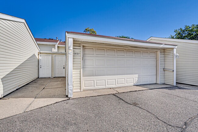 Foto del edificio - 7437 143rd Street Ct