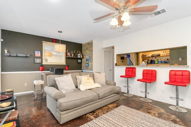 Foto del edificio - 1507 Maybrook Ct