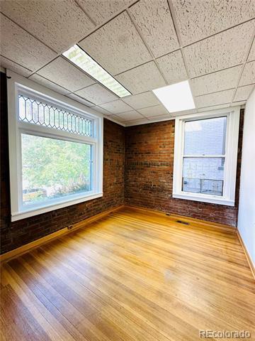 Foto del edificio - 1520 York St
