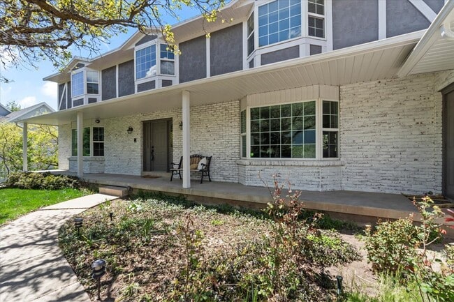 Foto del edificio - 717 Woodridge Dr